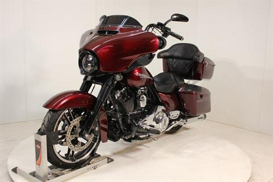 2014 Harley-Davidson Street Glide® Special