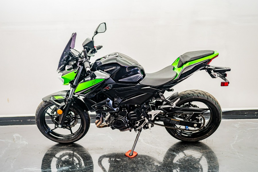 2022 Kawasaki Z400 ABS