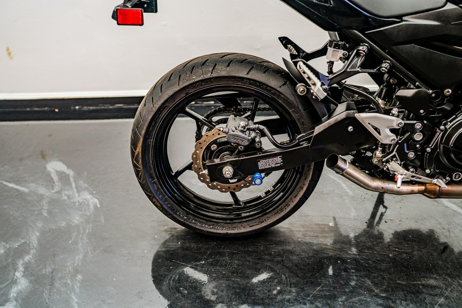 2022 Kawasaki Z400 ABS