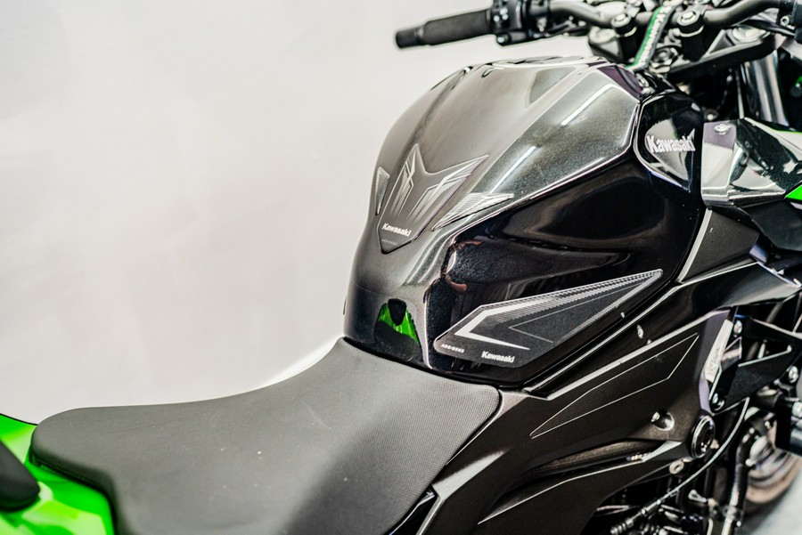 2022 Kawasaki Z400 ABS