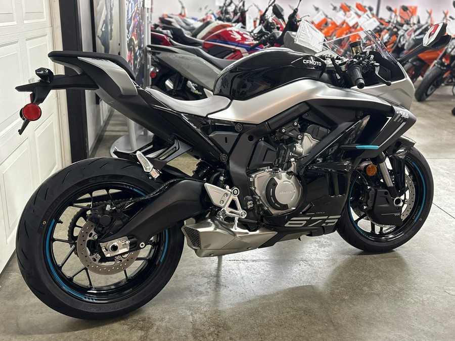 2026 CFMOTO 675SS