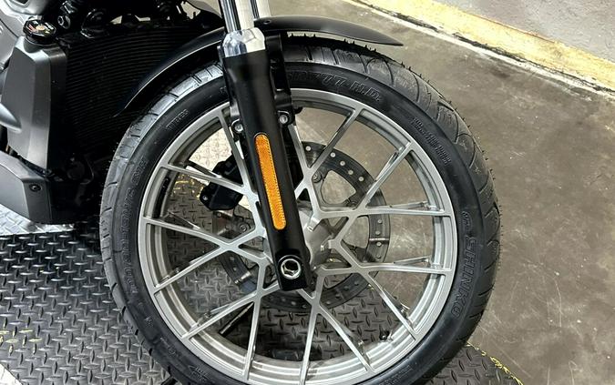 Harley-Davidson® Nightster™ Special 2023 RH975S 314660B BLACK DENIM