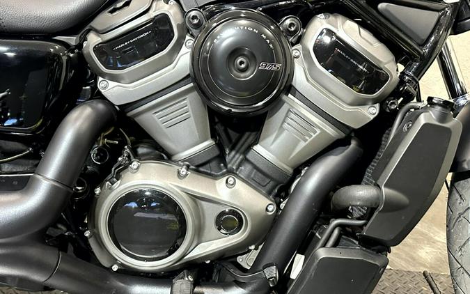 Harley-Davidson® Nightster™ Special 2023 RH975S 314660B BLACK DENIM