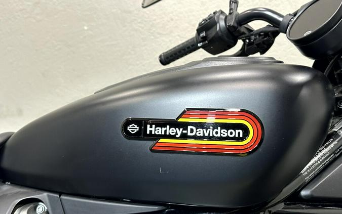 Harley-Davidson® Nightster™ Special 2023 RH975S 314660B BLACK DENIM