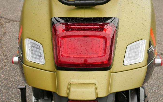 2024 Vespa GTS 300