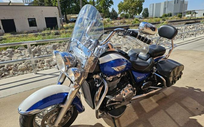 2014 Triumph Thunderbird Base