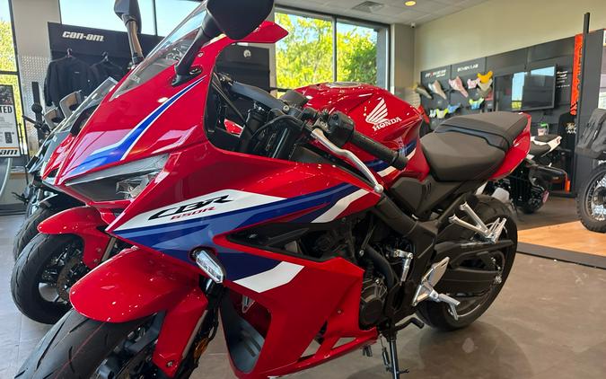2026 Honda CBR650R E-Clutch