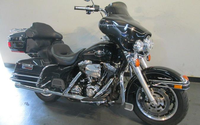 2008 Harley-Davidson® FLHTCU - Ultra Classic® Electra Glide®