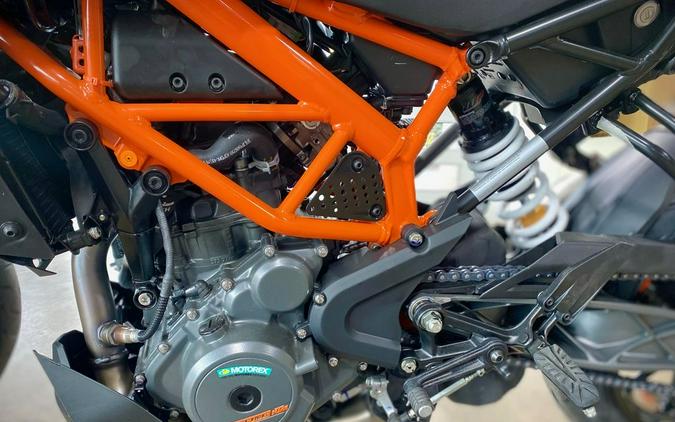 2023 KTM 390 Duke