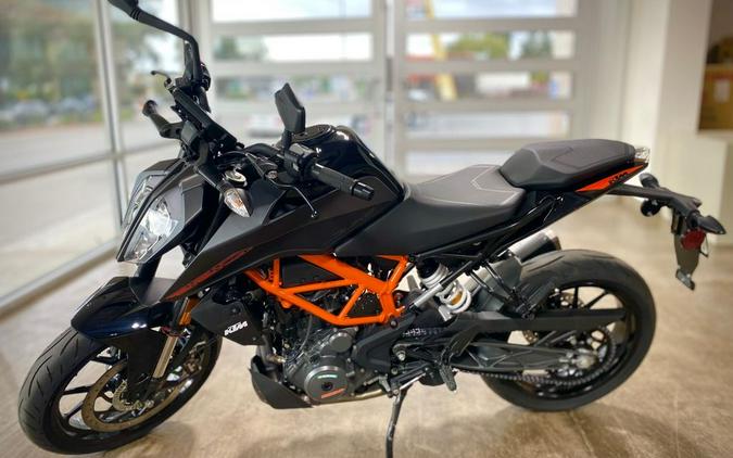 2023 KTM 390 Duke