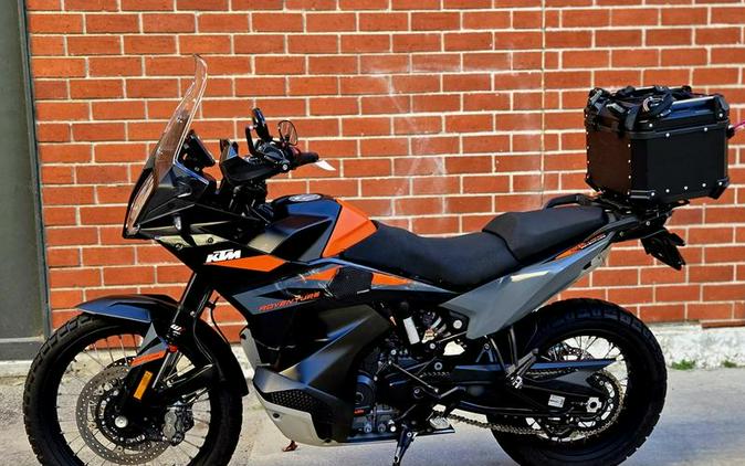 2023 KTM 890 Adventure