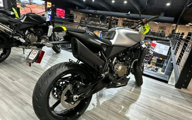 2025 Husqvarna Vitpilen 801