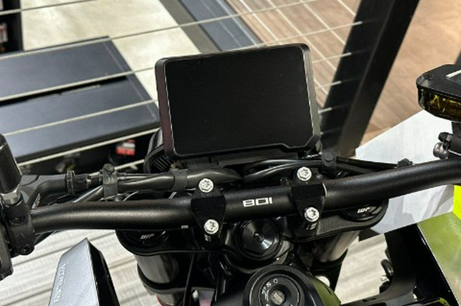 2025 Husqvarna Vitpilen 801