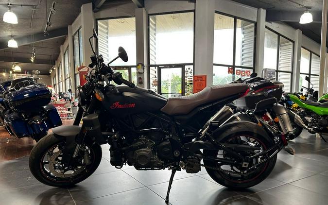 2022 Indian Motorcycle® FTR Black Smoke