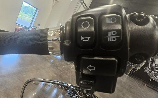 2023 Harley-Davidson Softail FXBR - Breakout 117