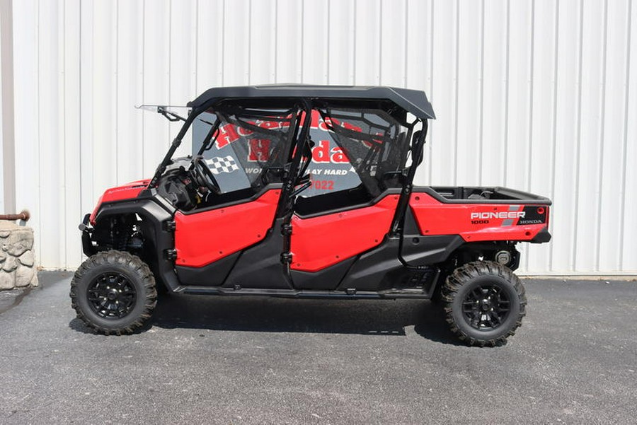 2025 Honda® Pioneer 1000-6 Deluxe Crew