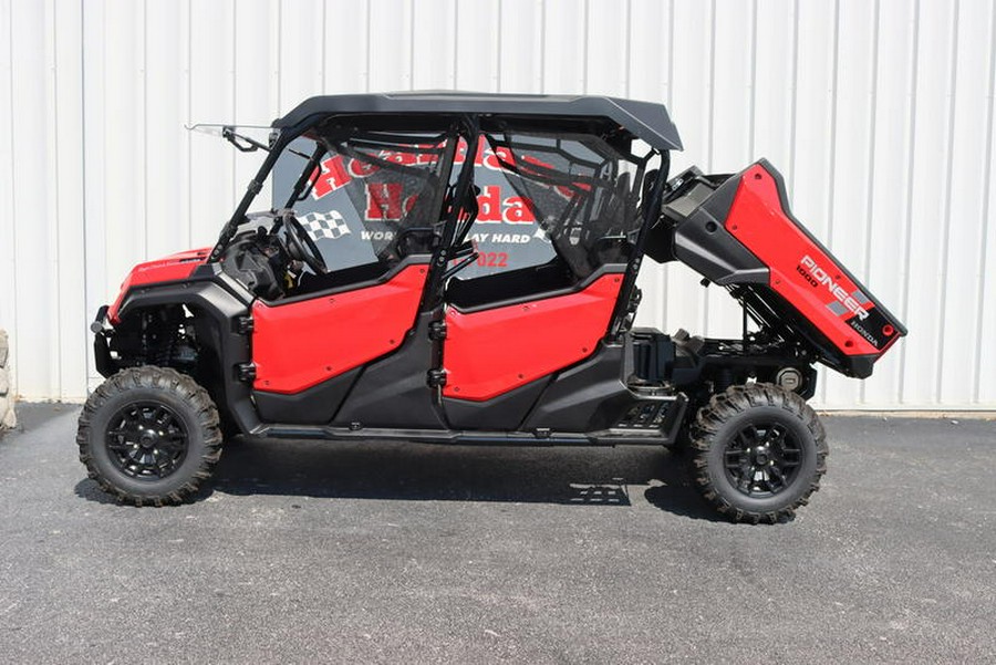2025 Honda® Pioneer 1000-6 Deluxe Crew