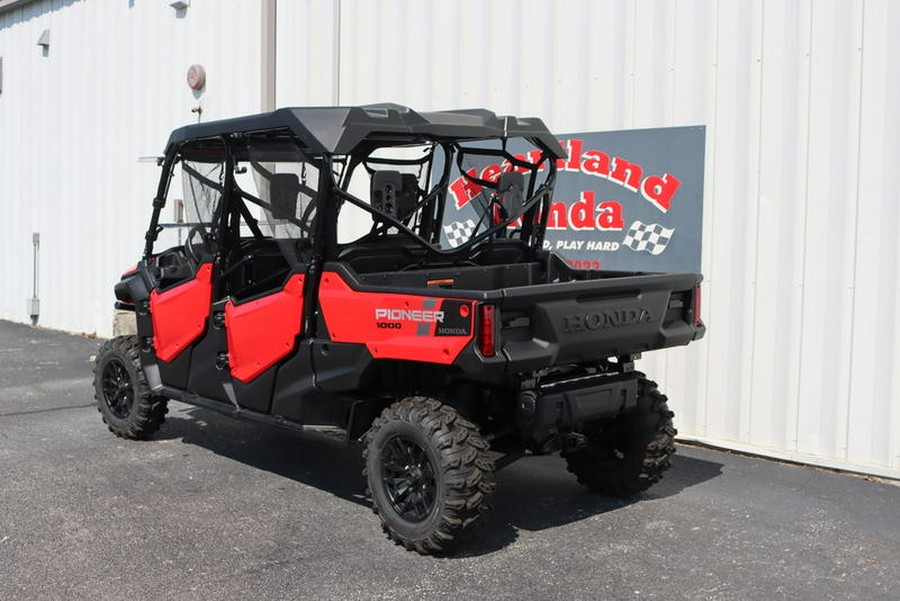 2025 Honda® Pioneer 1000-6 Deluxe Crew