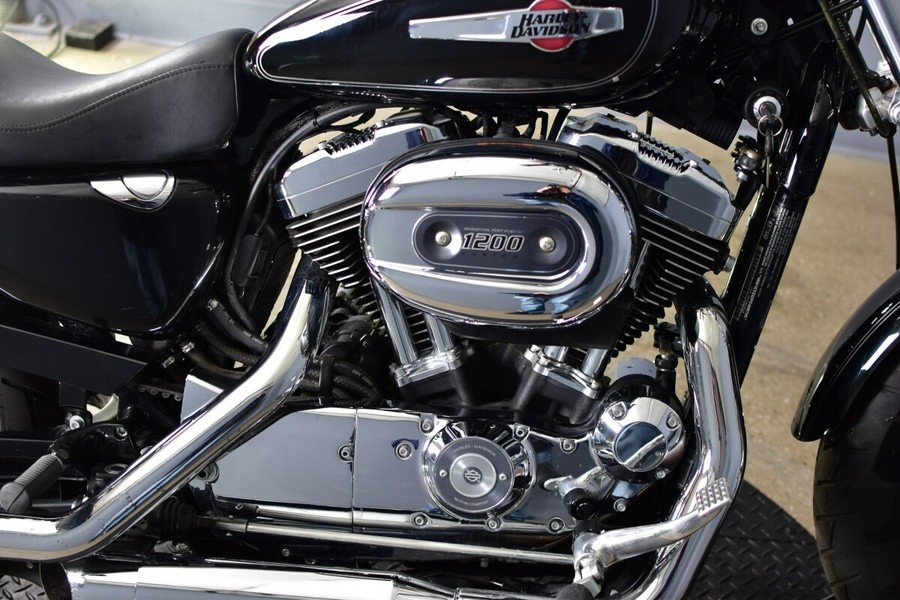 2015 Harley-Davidson 1200 Custom