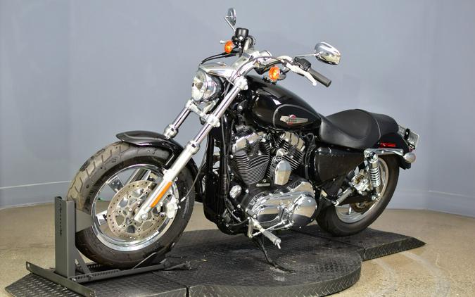 2015 Harley-Davidson 1200 Custom