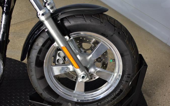 2015 Harley-Davidson 1200 Custom