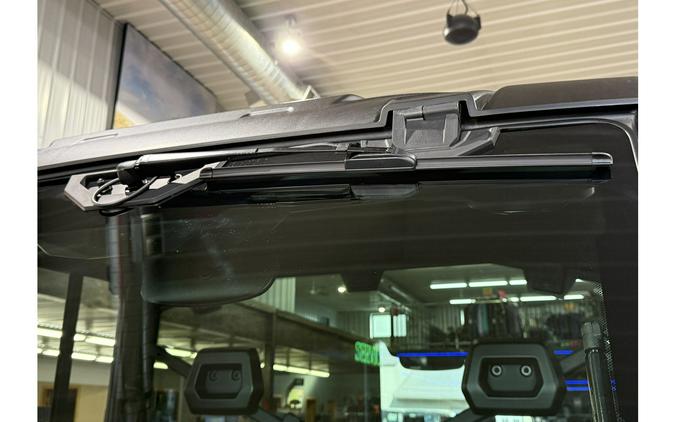 2026 Can-Am DEFENDER LIMITED HD11