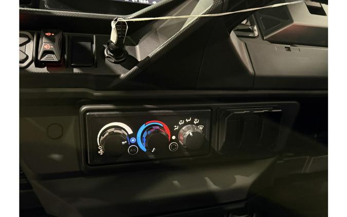 2026 Can-Am DEFENDER LIMITED HD11