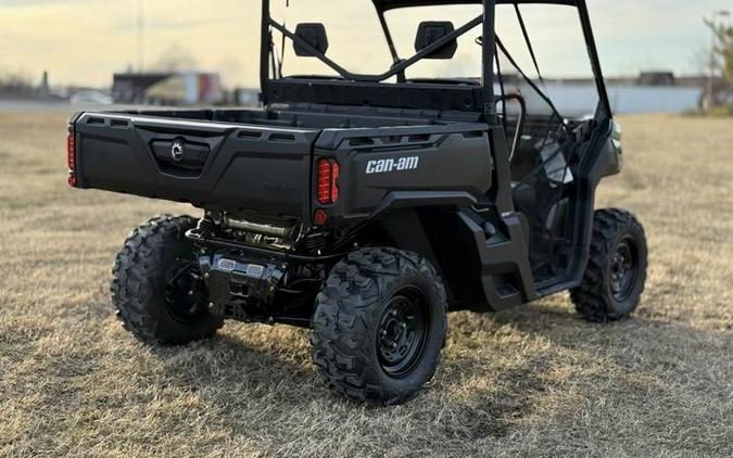 2026 Can-Am® Defender HD9