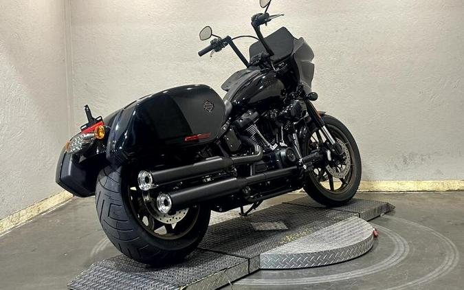 2024 Harley-Davidson® Low Rider™ ST VIVID BLACK