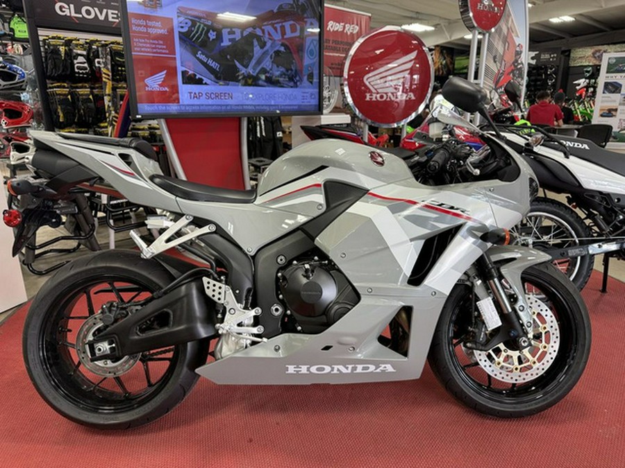 2026 Honda CBR600RR
