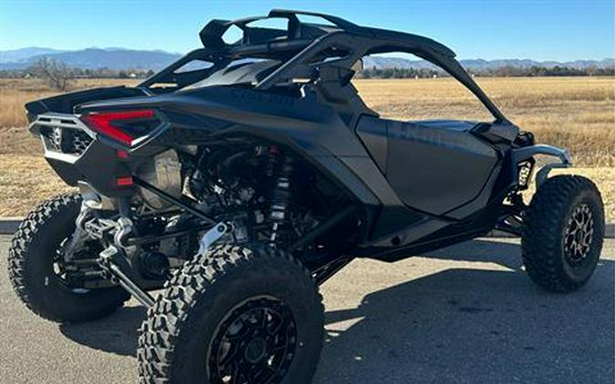 2024 Can-Am Maverick R X RS with Smart-Shox 999T DCT