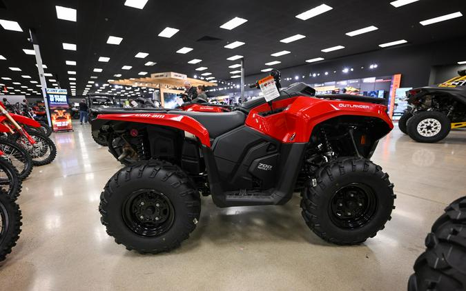 2023 Can-Am OUTLANDER DPS 700