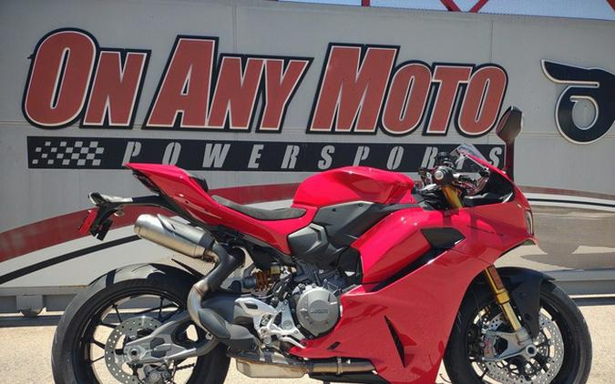 2026 Ducati Panigale V2 S Ducati Red