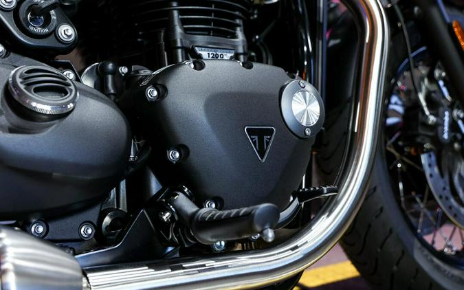 2027 Triumph Bonneville Bobber