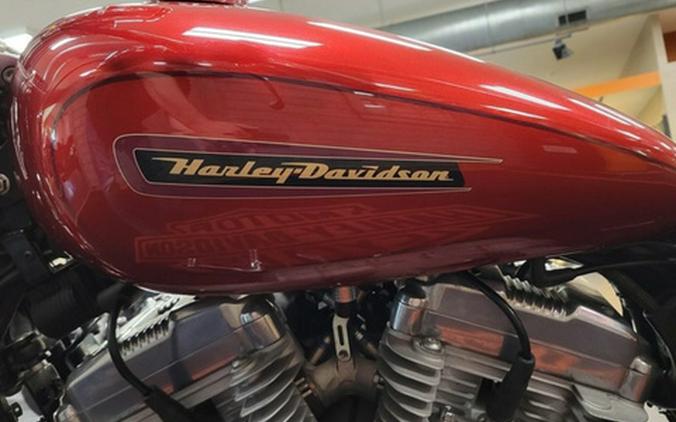 2008 Harley-Davidson Sportster XL883C - 883 Custom