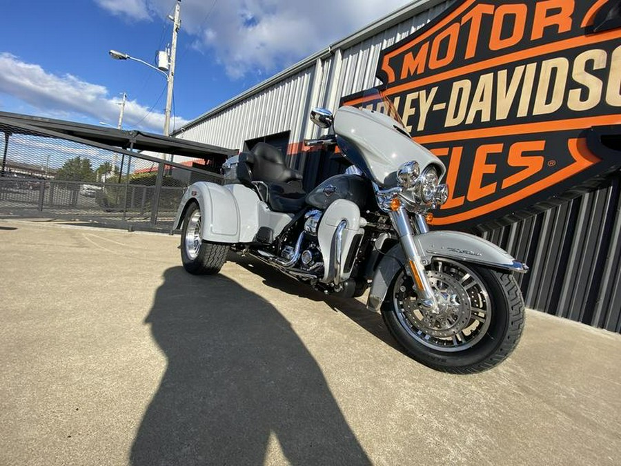 2024 Harley-Davidson® FLHTCUTG - Tri Glide® Ultra