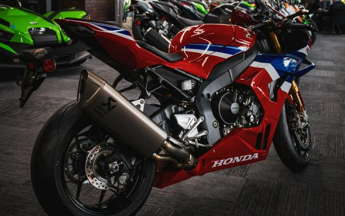 2025 Honda® CBR1000RR-R Fireblade SP