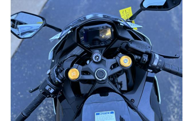 2026 Kawasaki NINJA ZX-4RR ABS