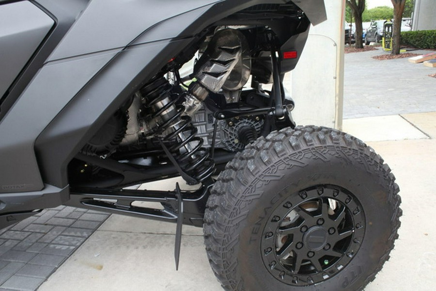 2026 Can-Am Maverick R Max X RS With Smart-Shox