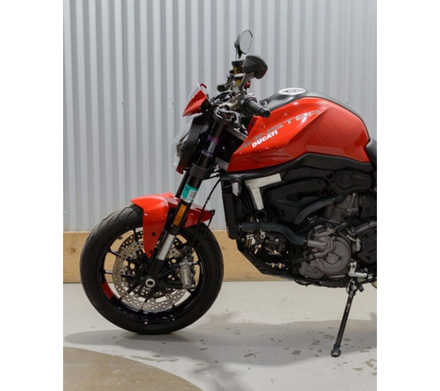 2022 Ducati Monster + Ducati Red + Ducati Red