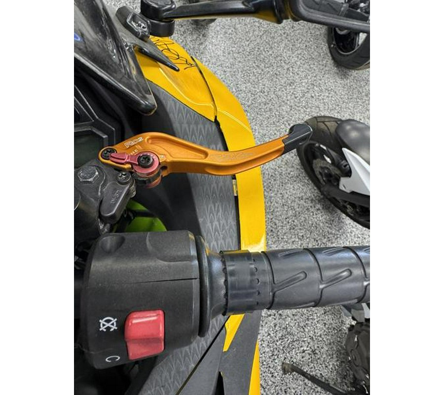 2016 Kawasaki Ninja® 300 ABS