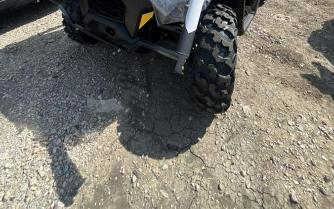 2027 Can-Am Defender DPS HD9