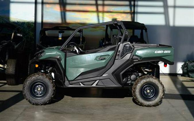 2024 Can-Am Commander DPS 700