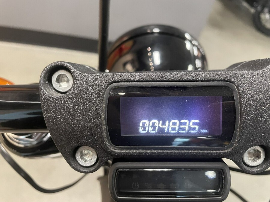 2018 Harley-Davidson® Street Bob® Vivid Black