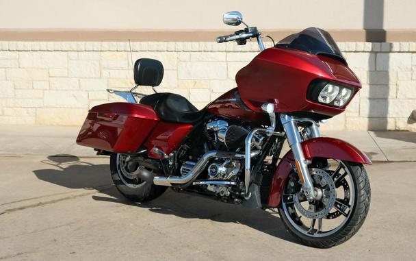 2019 HARLEY ROAD GLIDE BASE