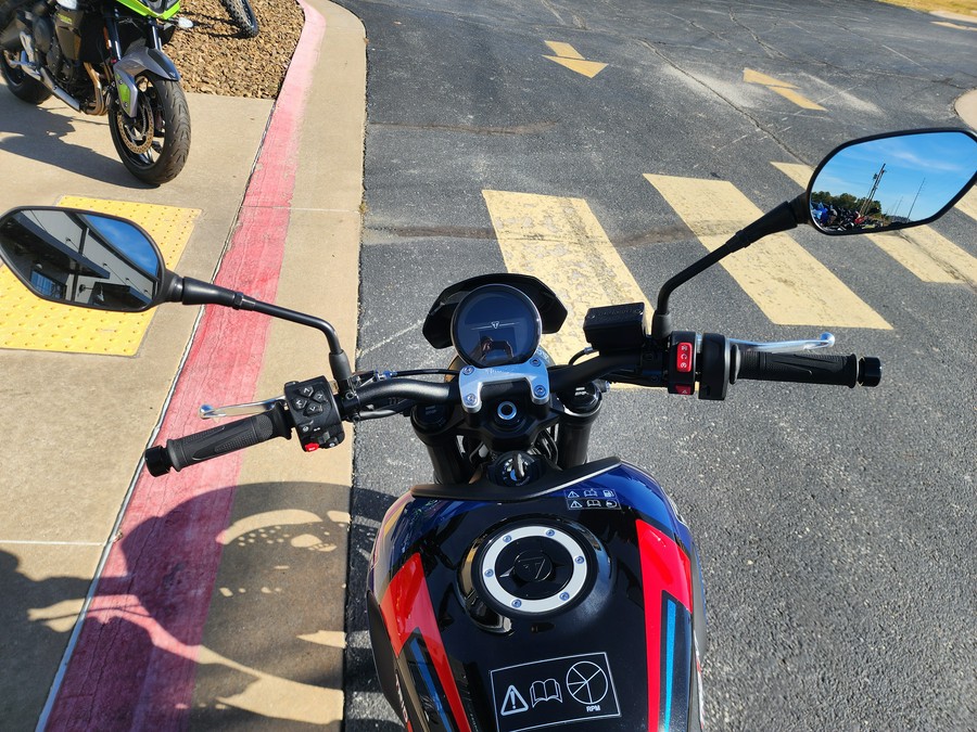 2026 Triumph Trident 660 Triple Tribute Edition