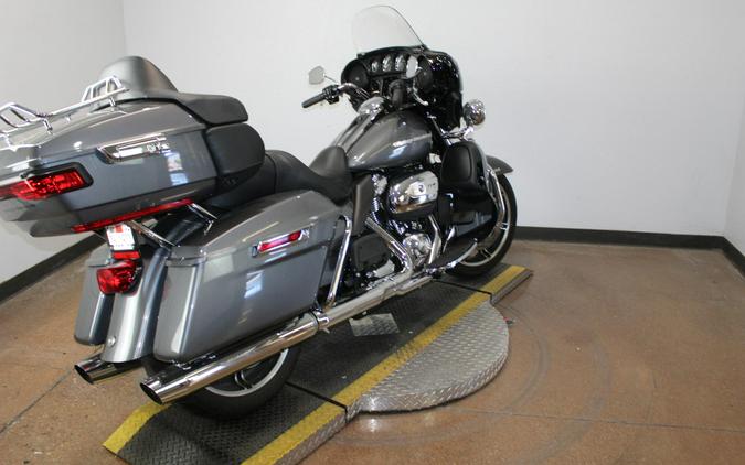 2022 Harley-Davidson® Ultra Limited GAUNT GRY MTLIC