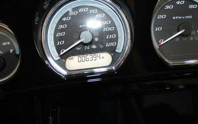2022 Harley-Davidson® Ultra Limited GAUNT GRY MTLIC