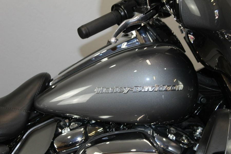2022 Harley-Davidson® Ultra Limited GAUNT GRY MTLIC