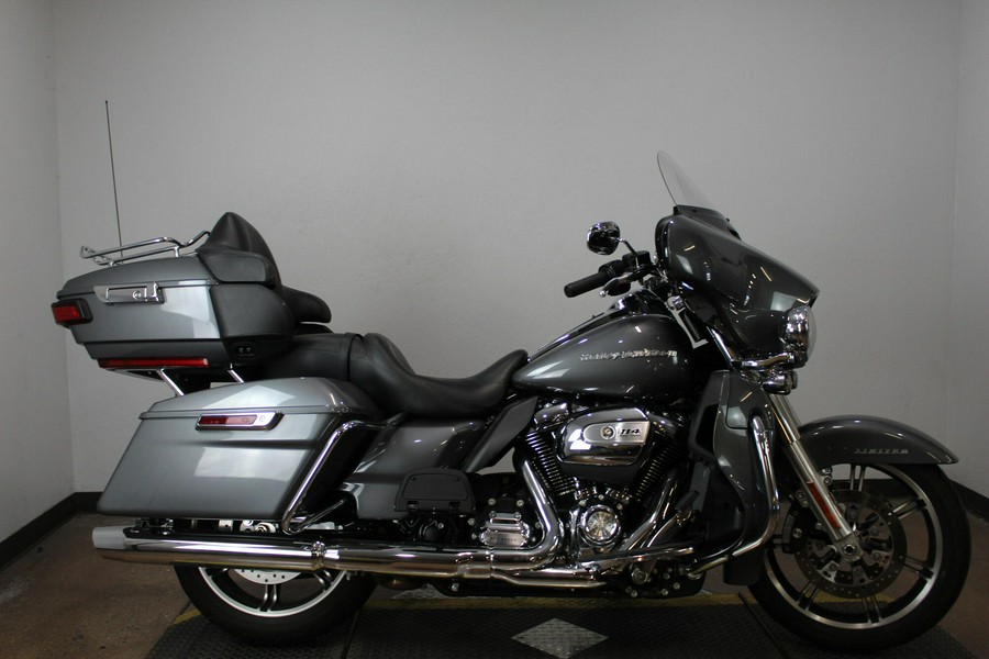 2022 Harley-Davidson® Ultra Limited GAUNT GRY MTLIC